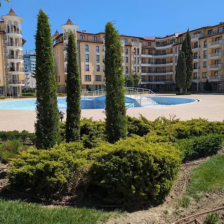 Royal Sun, Private Luxury 56 M, Pools, Mountain View Sluneční pobřeží