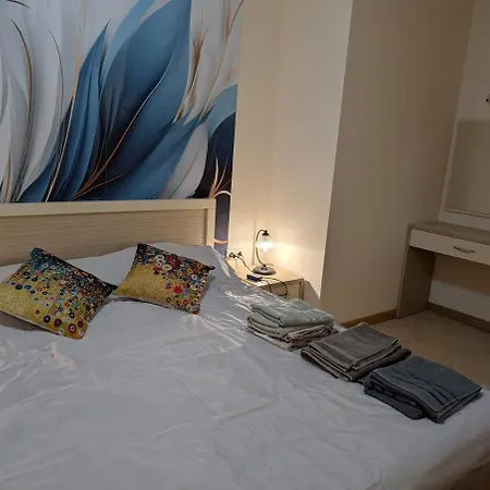 Royal Sun, Private Luxury 56 M, Pools, Mountain View Apartmán