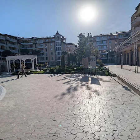 Apartmán Royal Sun, Private Luxury 56 M, Pools, Mountain View